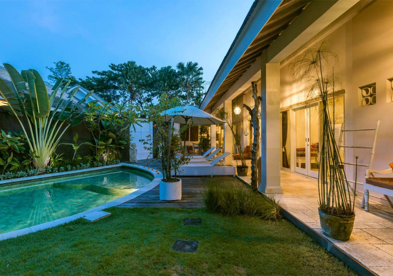 Villa Armani Seminyak Exterior foto